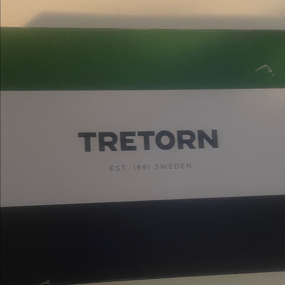 Women’s Hailey Style Tretorn Cream, Pink and Tan Lace-Up Sneakers NEW in box. - Picture 7 of 8